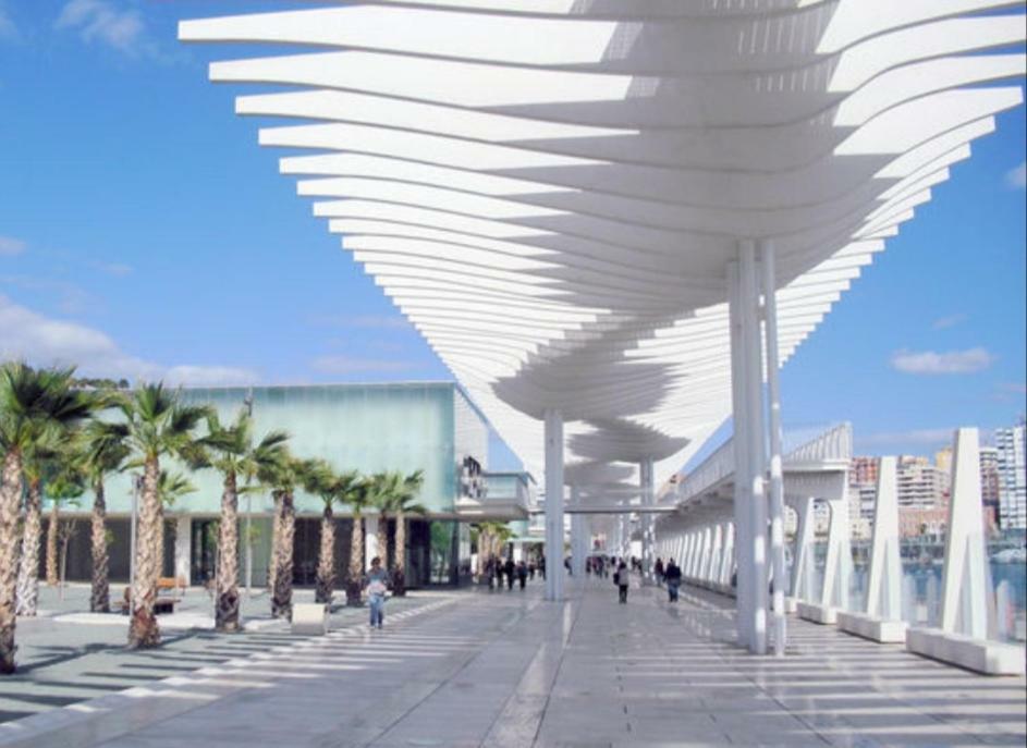 Malaga Center Beach Exteriör bild